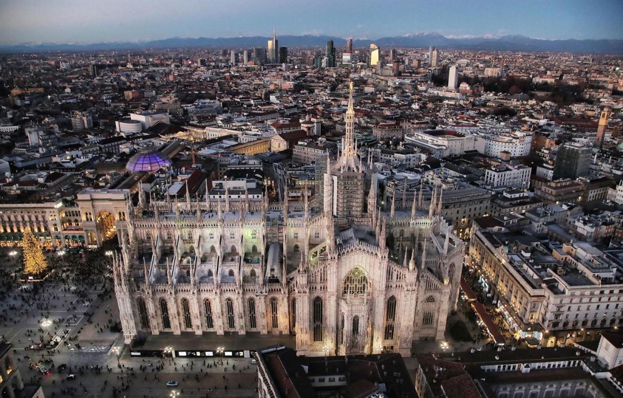 Duomo Milano Suite מראה חיצוני תמונה